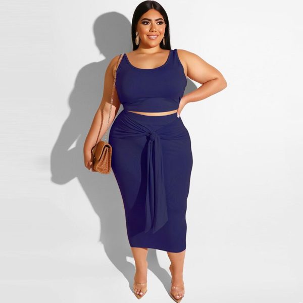 Black Midi Skirt And Crop Top Set - Image 3