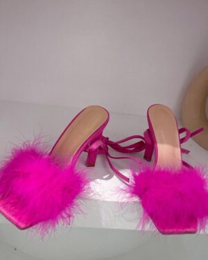 Mei Red Furry Cross-Tied Pumps