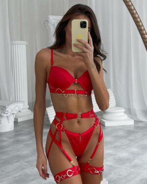 Red 5-Piece Erotic Bra With Chain, Garters And Underwear Set